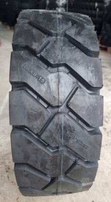 28x9-15 Roadhiker 14PR TT